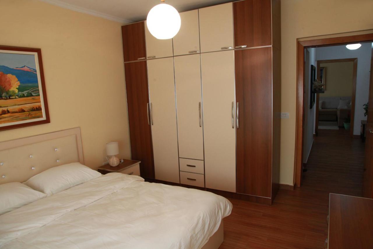 Cozy Central Apartment 티라나 외부 사진